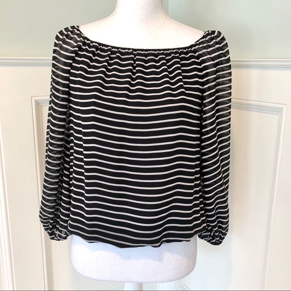 Vince Camuto XS Black and White Blouse